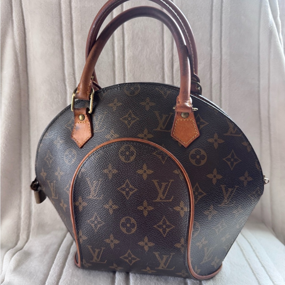 Louis Vuitton Black and Brown Monogram Satchel
